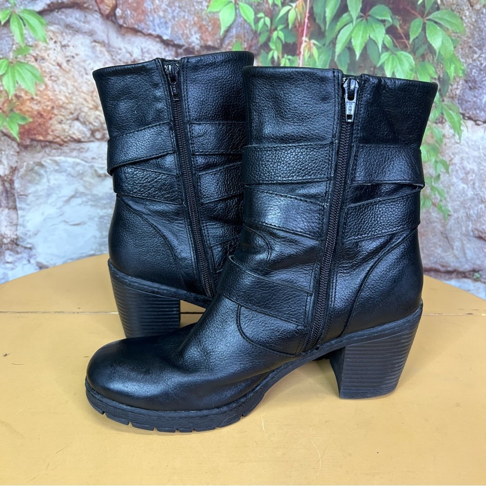 BOC Black Leather Mid Calf Buckle Boots, 9.5/41 EU - Picture 11 of 11